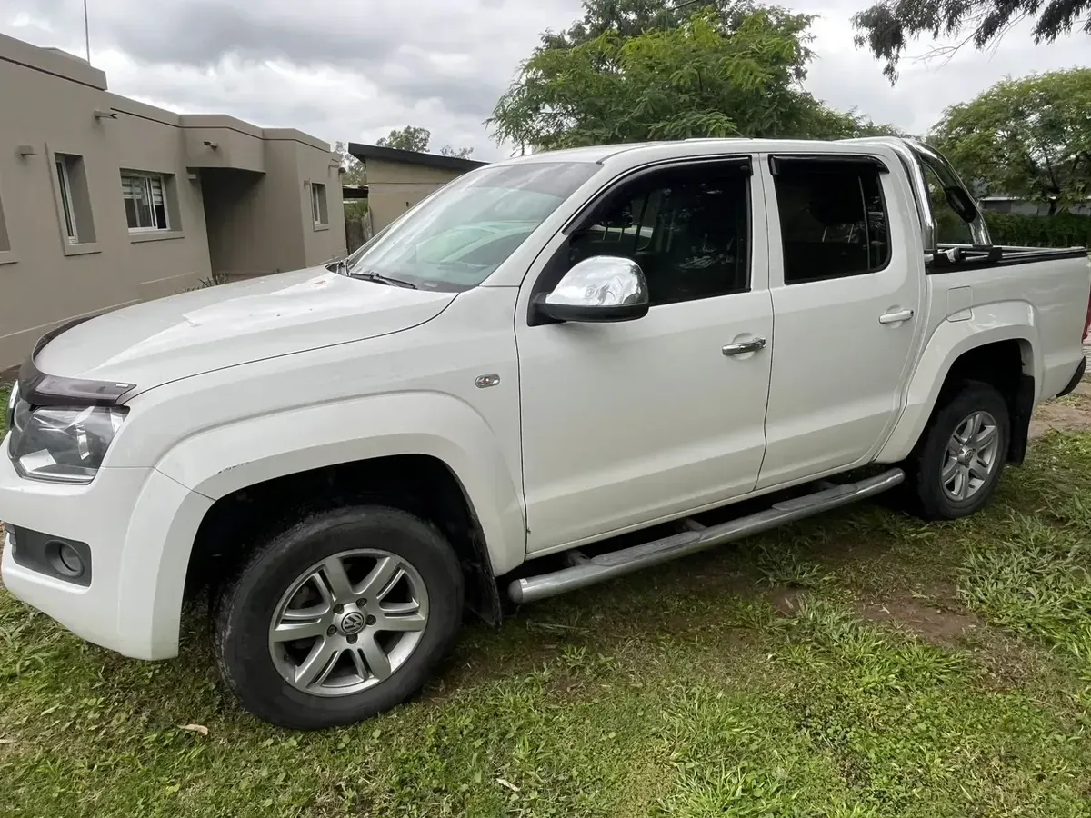 Volkswagen Amarok 2.0 CD TDI 180 HP 4x2 Trendline