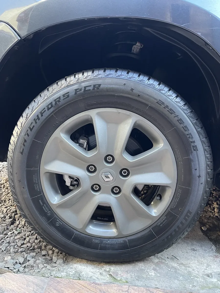 Renault Duster 2.0 Ph2 4x4 Privilege5331681763197132811