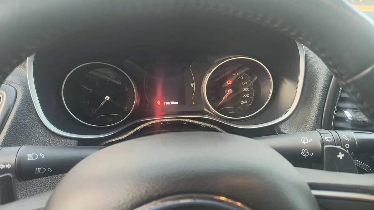 Jeep Compass 2018 2.0 Longitude Flex Aut. 5p — foto 6