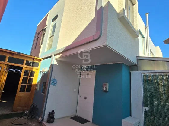 Moderna Casa, Full Equipada En Condominio