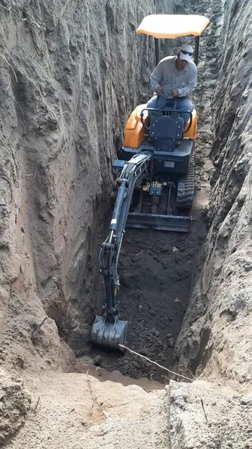 Alquiler Mini Retroexcavadora - Mini Excavadora