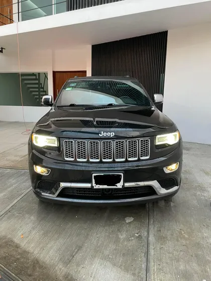 Jeep Grand Cherokee 5.7 Limited Lujo 4x4 At
