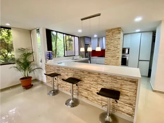 Apartamento Para Venta En El Poblado 