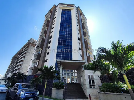 José Trivero Vende Espectacular Apartamento Ubicado En El Triangulo Del Este Barquisimeto