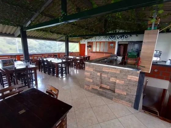 Casa Capestre En Arriendo En Vereda Santa Ana Alta- Dosquebradas (48474).