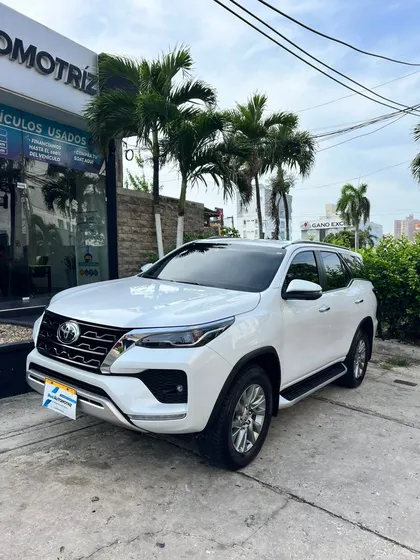Toyota Fortuner 2.8l