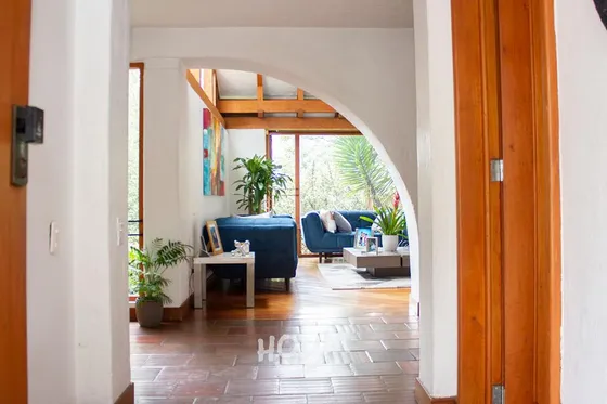Casa En Cerros De Niza. 3 Habitaciones, 193 M², Id: 70619