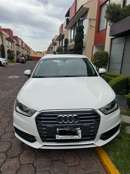 Audi A1 1.4 Urban S-tronic Dsg