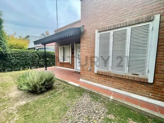 Venta Casa Gran Parque Luján
