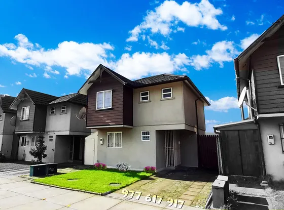 Casa 3d3b2e, Avenida, Portal San Pedro (ideal Uso Comercial)