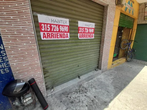 Local En Arriendo En Centro. Cod A792365
