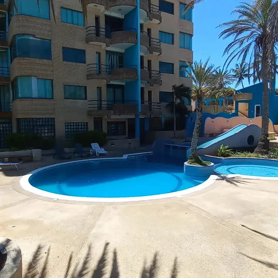 Excelente Apto En Playa El Agua