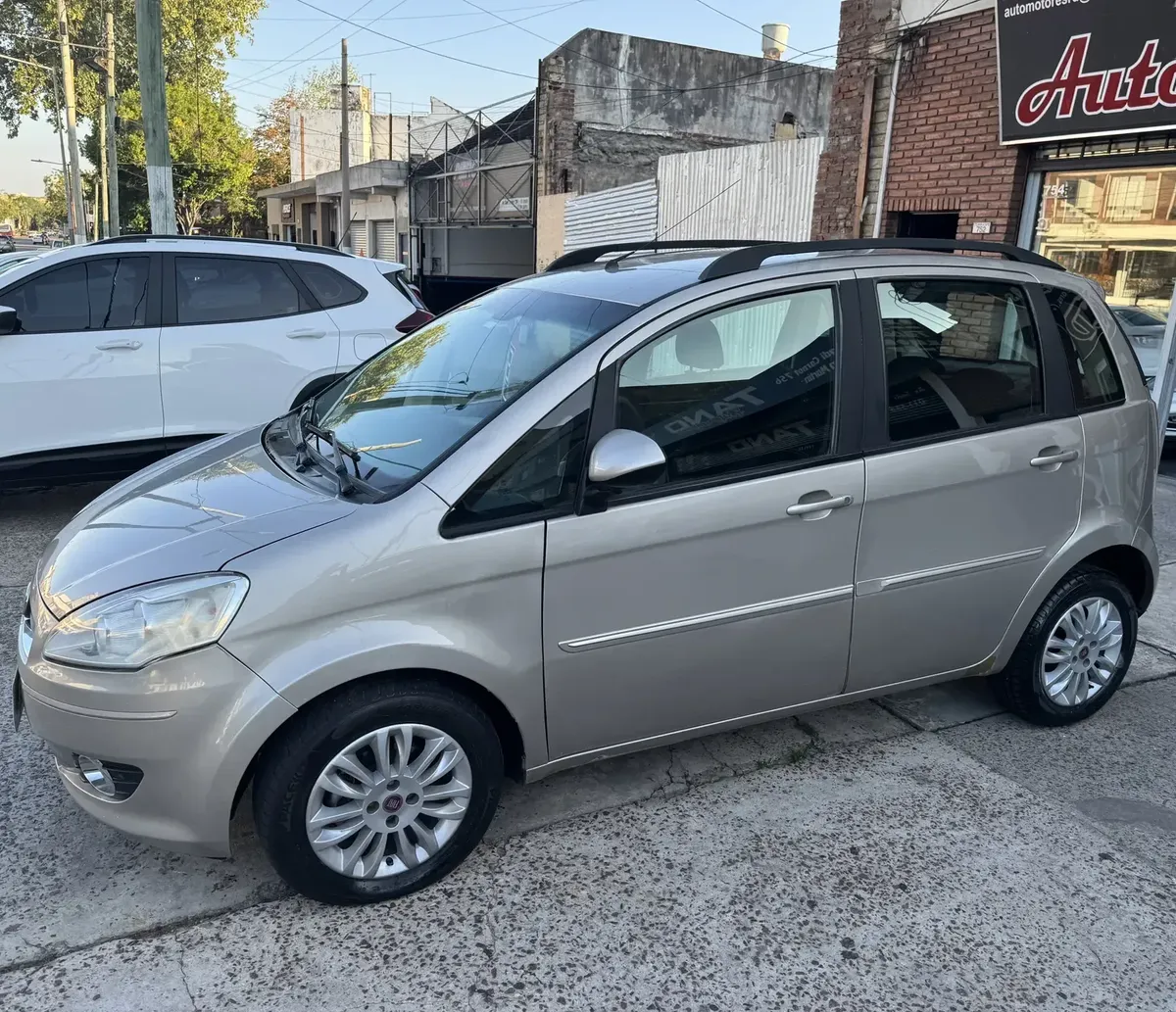 Fiat Idea 1.6 Gasoline 115 HP with Top Package