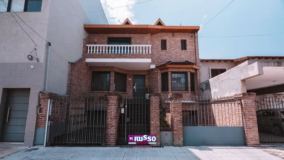 Venta Casa 5 Ambientes  San Justo