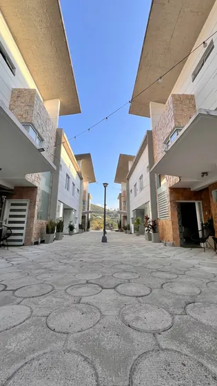 D.d Casa En Venta Pueblo Nuevo, Urb La Lugareña 