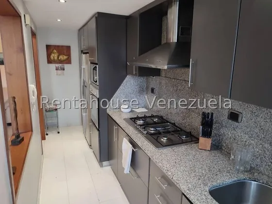 Y.t. Apartamento En Venta, Colinas De La Tahona Mls #25-6437