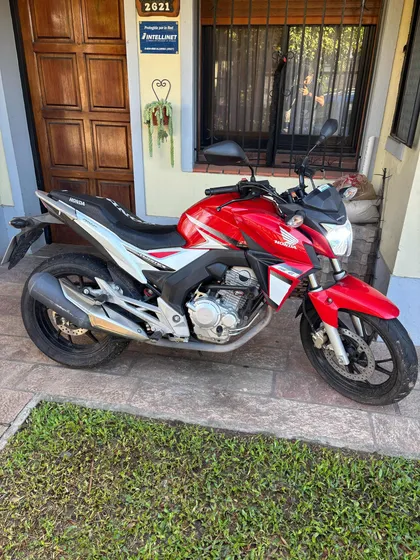Honda Cb Twister 250cc Roja 