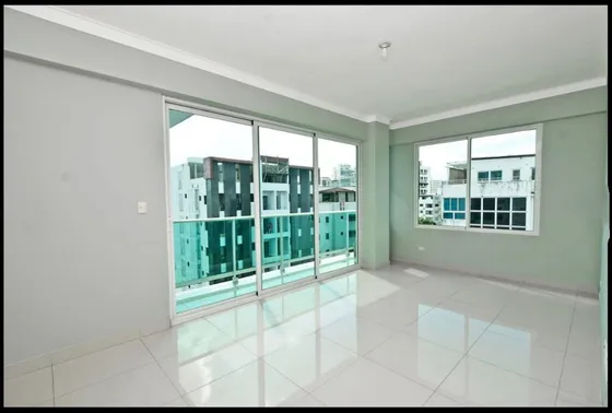 Apartamento En Alquiler El Vergel, 2 Hab Vacío