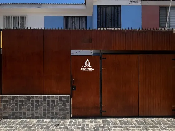 Casa En Oferta Cercano A Costanera