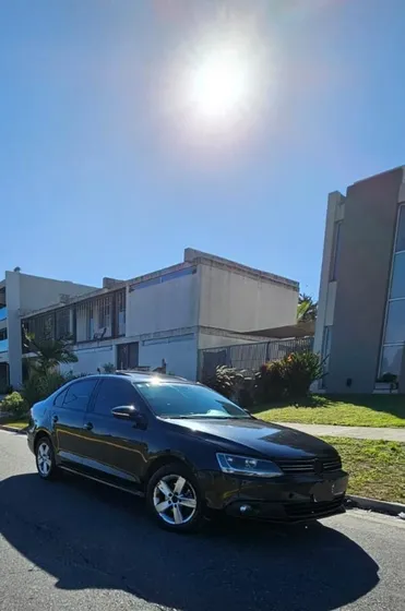 Volkswagen Vento 2.0 Luxury I 140cv
