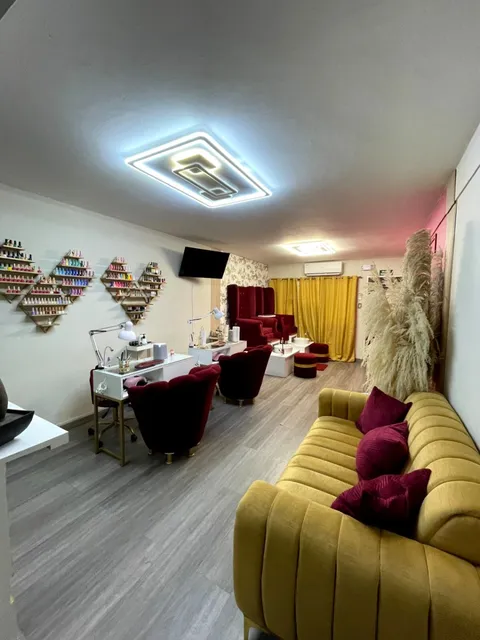 Sky Group Elite En Venta Fondo Comercio En Prebo, Valencia. Spa, Centro De Especialidades.