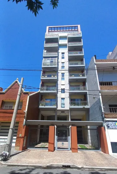 Apto Credito - Semi Piso 2 Amb - Cochera Y Baulera