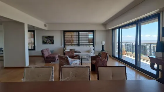 Alquiler 5 Amb. Piso Alto Dependencia, Cocheras, Amenities.