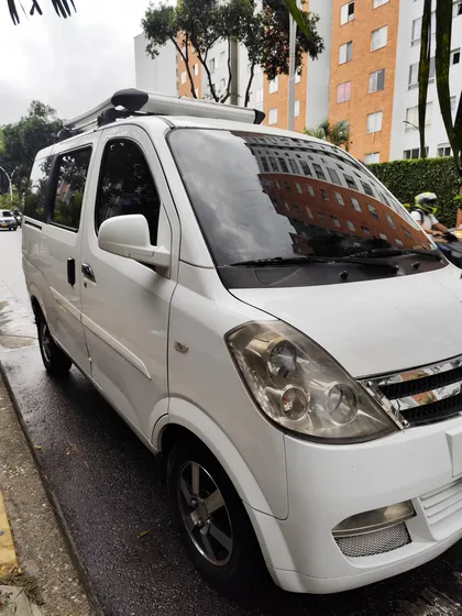 Chevrolet Van N200 1.2 Pasajeros