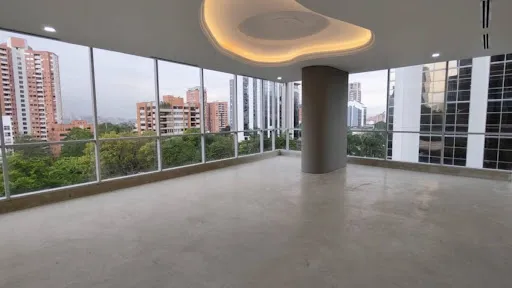 Oficinas En Arriendo Poblado 643-8292358