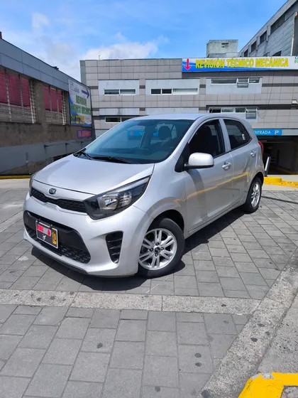 Kia Picanto 1.0 Emotion Aa