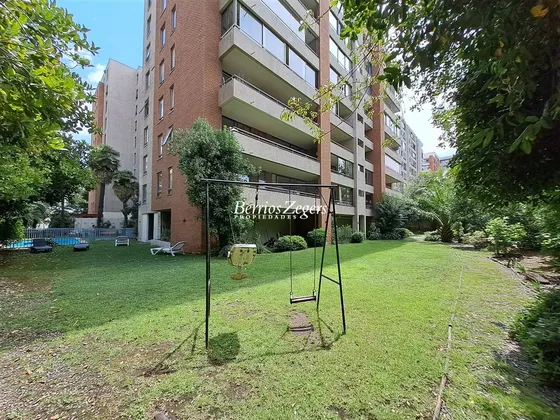 Departamento Venta 2 Dorm. 2 Baños, 2 Terrazas En Las Condes