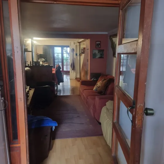 Oportunidad Única En Renca! Casa De 2d+1b Buena Conectividad