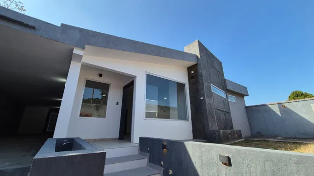 Casa En Venta En  Trigal Norte Calle Privada De Un Solo Nivel