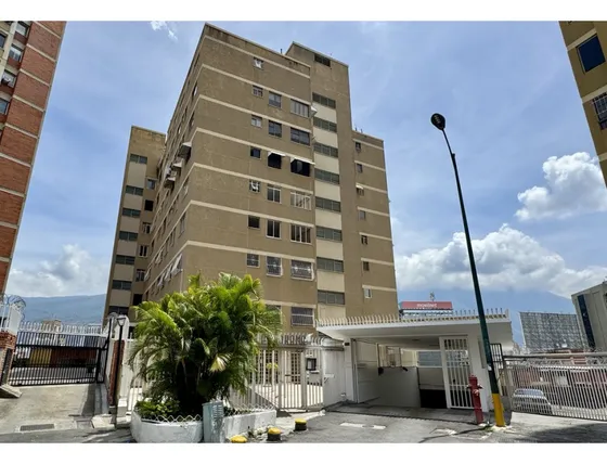 Se Vende Apartamento 207m2 Colinas De Bello Monte 9898