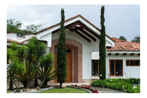 Casa En Venta En Llanogrande