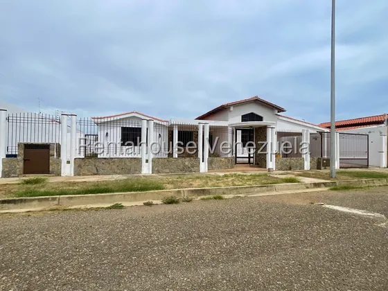 Venta De Casa Ubicada En Judibana 