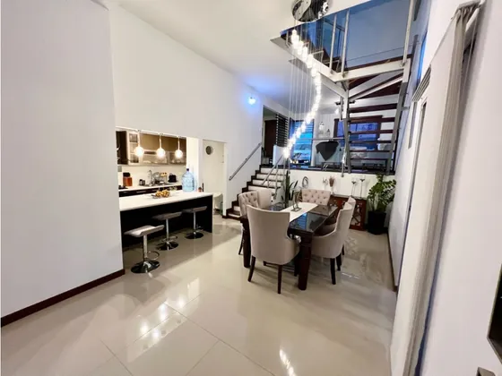 Espectacular Casa En La Castallena