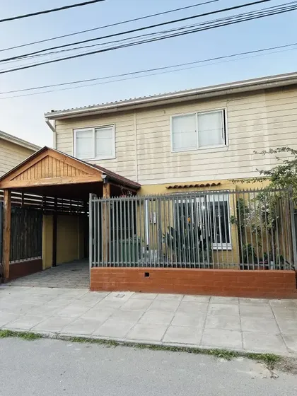 Casa En Venta Comuna De Renca (sector La Hacienda)