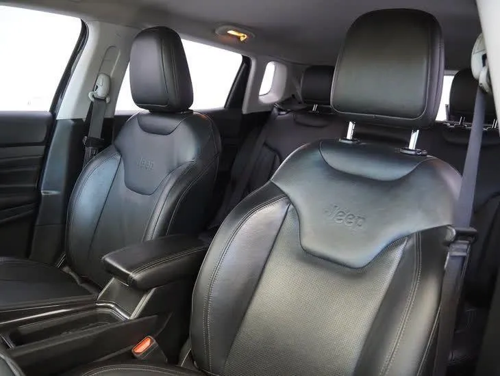 Jeep Compass 2022 2.0 Longitude 80 Anos 4x4 Aut. (td350) 5p — foto 6