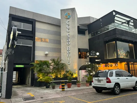 Ju Dos Locales En Alquiler, Centro Comercial  Sao Bento , Barrio Obrero.