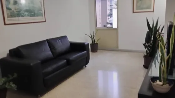 Se Alquila Bella Y Comida Habitación En Santa Monica