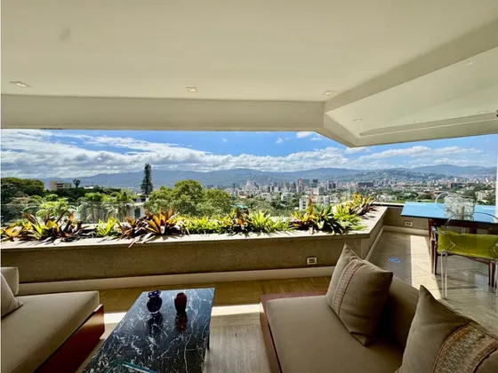 Se Vende Apto 333m2 3h+s/5b/3p Altamira