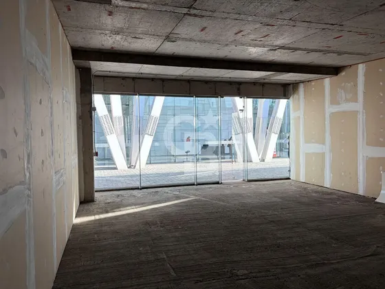 Oficina En Placa Comercial En Nueva Torre Santa María
