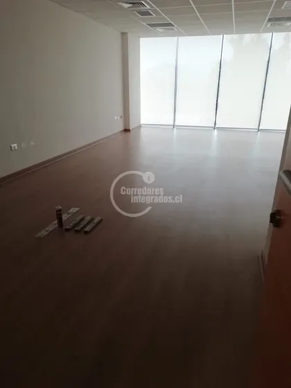 Oficina En Venta En Lo Barnechea