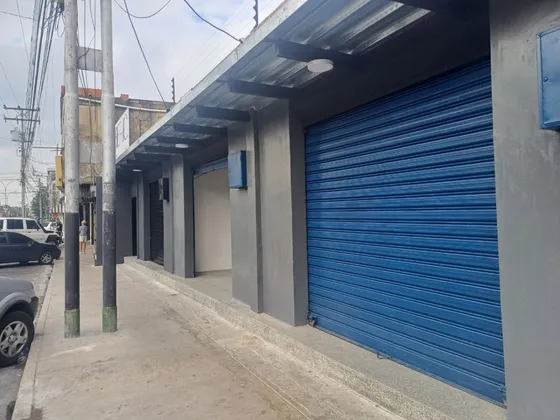  Local Comercial Av. Principal De La Cooperativa  