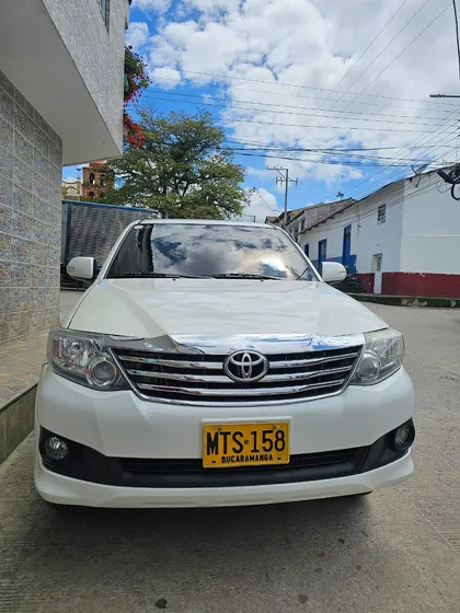 Toyota Fortuner 2.7l 4x4
