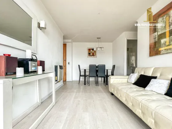 Viña Del Mar. Venta Dpto 2d 2b Amoblado. Ed. Las Caracolas