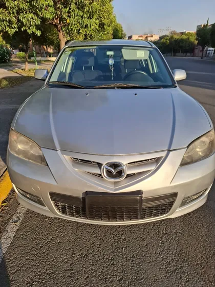 Mazda 3 Sedán 2.3 L