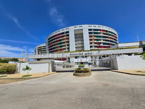 Apartamento En Venta - Higuerote - Deigmarys Gil - Mls 25-15927