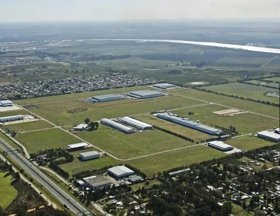 Venta Nave 17000m2 En Parque Industrial Campana